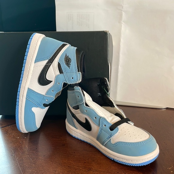 Jordan - Men - Air Jordan 1 Retro High OG - White/Mauve – Nohble Jordan 1 Retro High OG